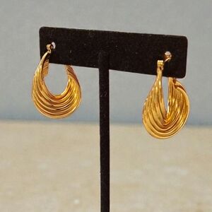 Vintage Gold-Tone Layered Hoop Earrings